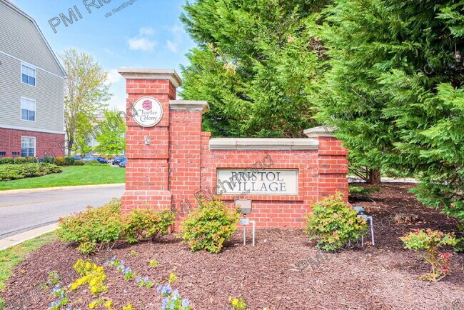 Building Photo - 604 Bristol Village Dr