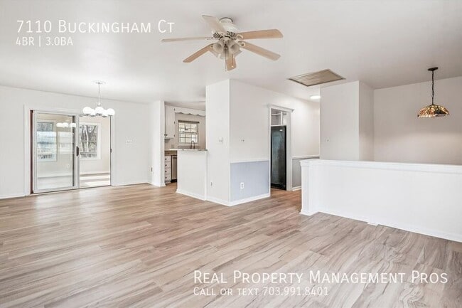 Building Photo - 7110 Buckingham Ct