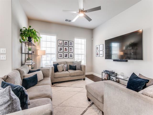 Building Photo - 12752 Perrin Ln.