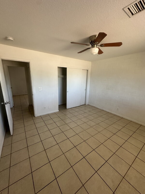 Building Photo - 1309 N Arbor Ave