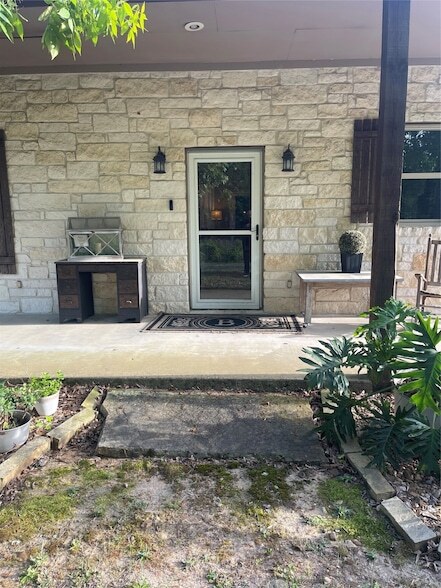 Building Photo - 5224 Old Israel Rd