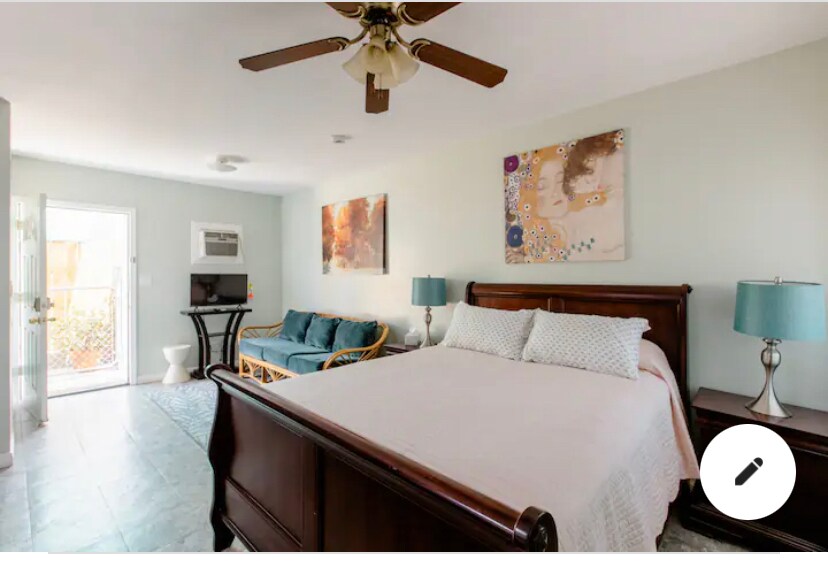 Building Photo - 632 Maria Ave