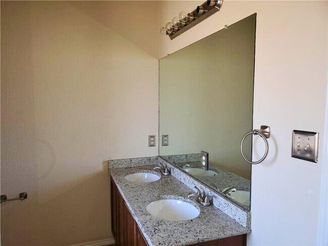 Building Photo - 2412 Pearson Way