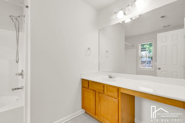 Building Photo - 3862 Guilderoy Ln