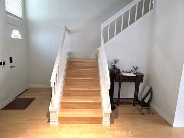 Building Photo - 388 Fallingstar