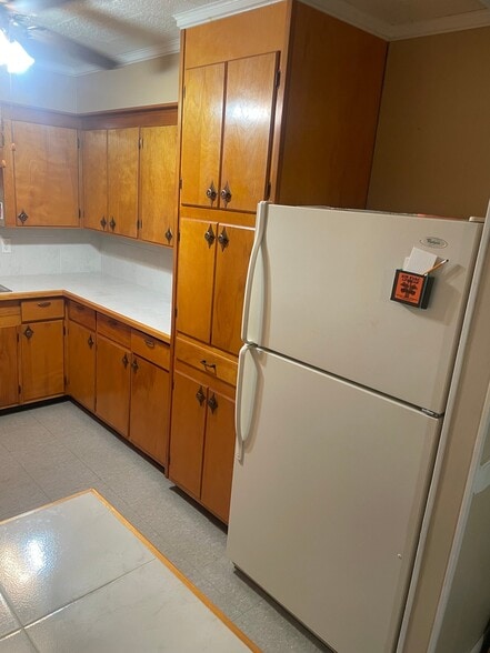 Building Photo - 474 Roadrunner Ln