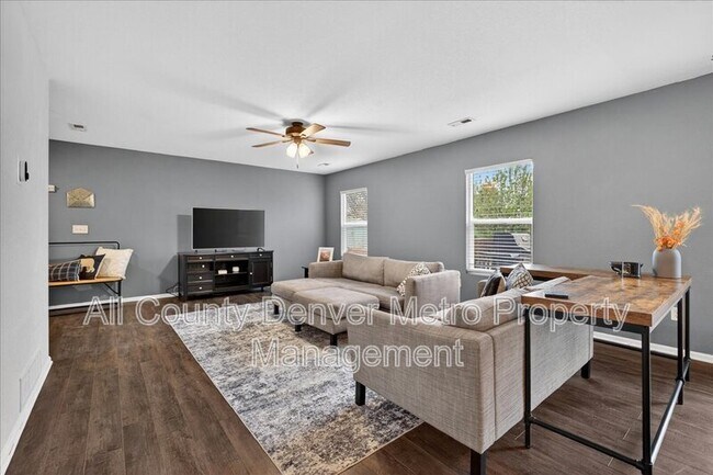 Building Photo - 9611 Elk Mountain Cir