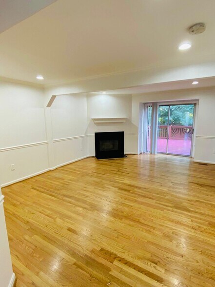 Building Photo - 3187 Sonia Trl