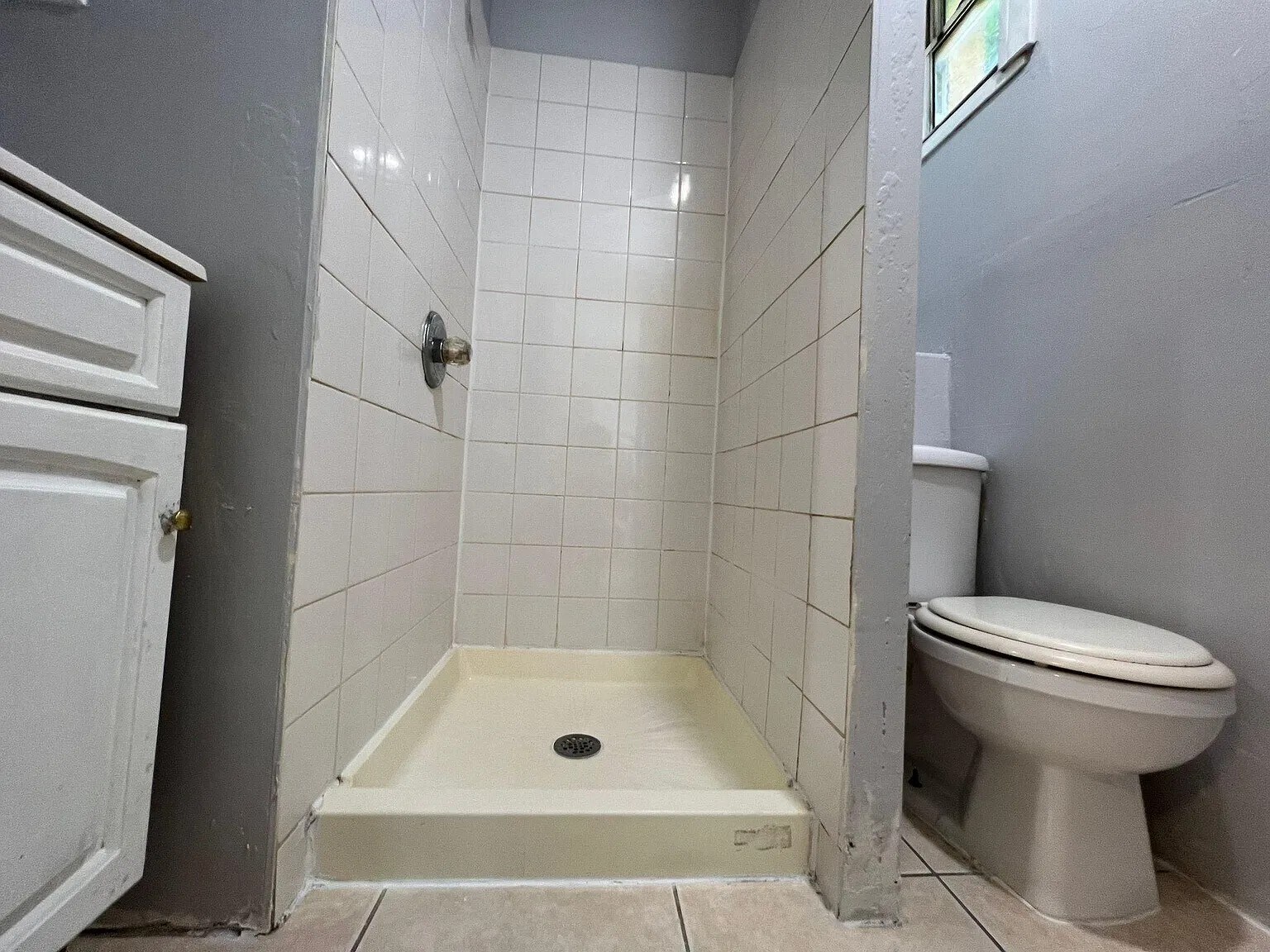 Building Photo - 142 Inslee Pl