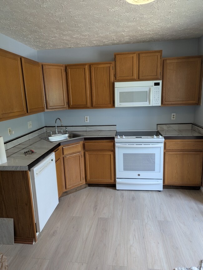 Building Photo - 11518 Joyceton Dr