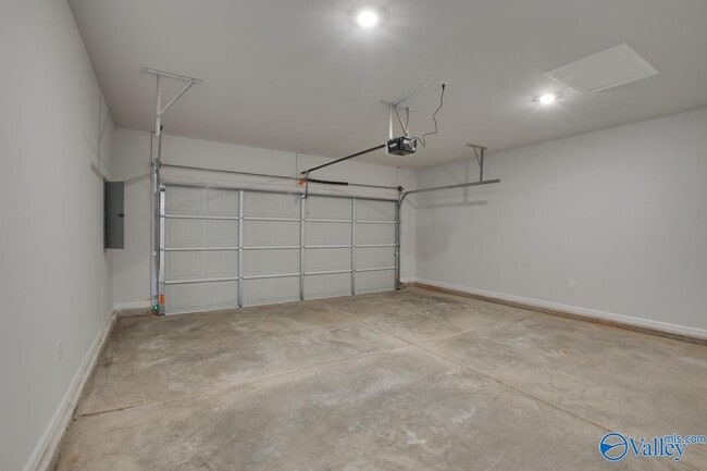 Building Photo - 169 Protestant Dr