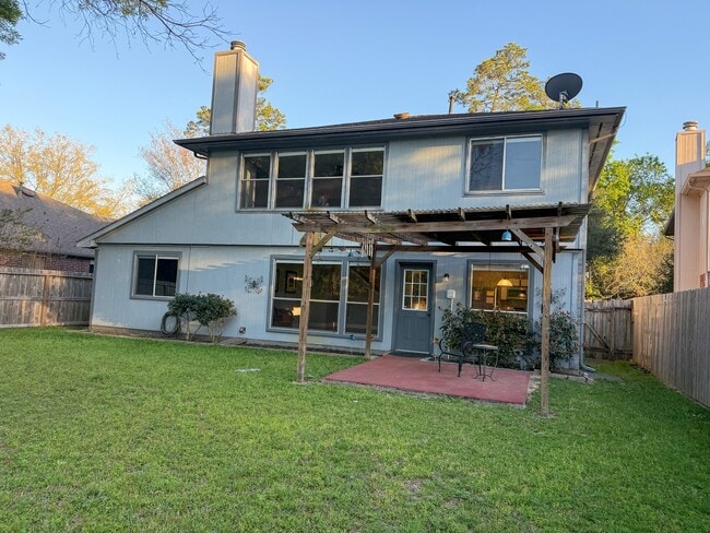 Building Photo - 1623 Stonehaven Village Cir