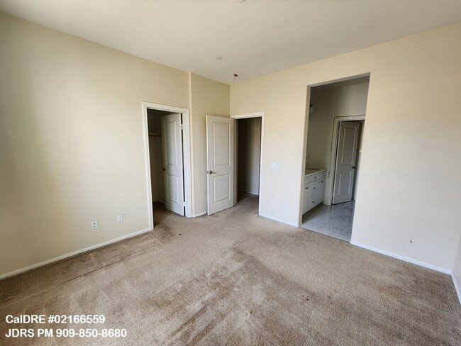 Building Photo - Upland 3 Bedroom Home