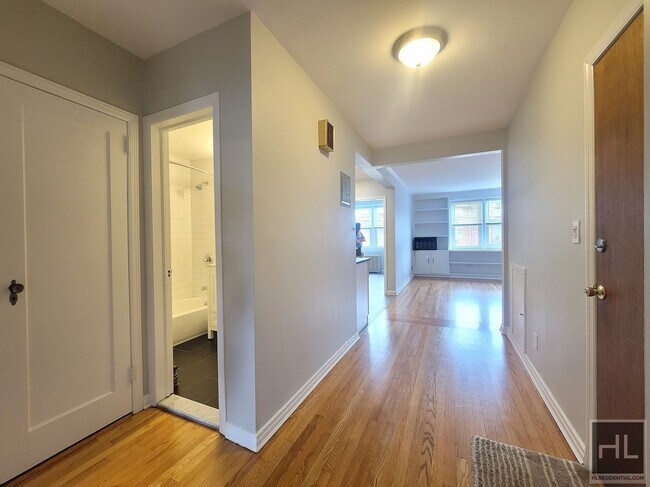 Building Photo - Newly Renovated Home BOOTH MEMORIAL AVE