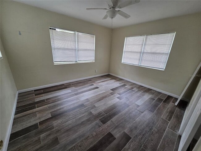 Building Photo - 39445 FL-575
