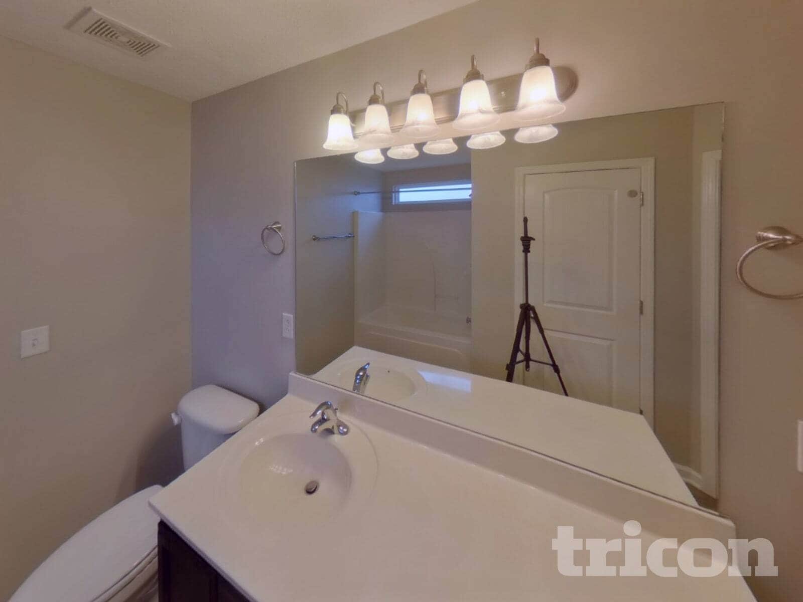 Building Photo - 1938 Falsetto Ln