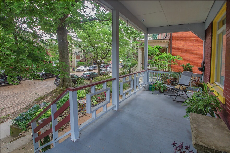 Building Photo - 303 West St