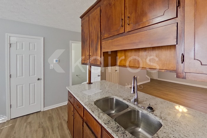 Building Photo - 168 Deer Pkwy