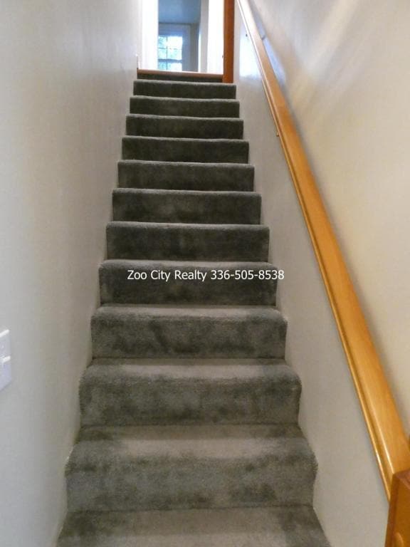 Building Photo - 589 McDermott St