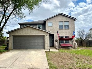 Building Photo - 4 Bed, 3 Bath & Unbeatable Location — Your Selma Dream Home Near The Forum Awaits!