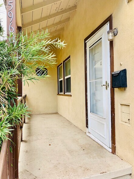 Front Entrance - 5960 W 86th Pl