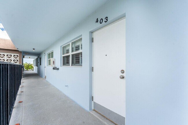 Building Photo - 2004 S Federal Hwy