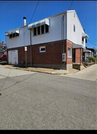 Building Photo - 915 Corbet St