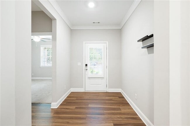 Building Photo - 5745 Pickens Garden Ln