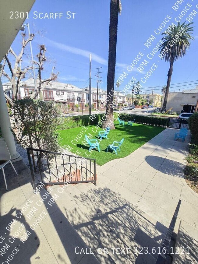 Building Photo - 2301 Scarff St