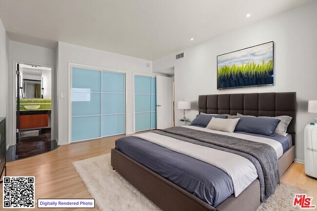 Building Photo - 8550 Holloway Dr