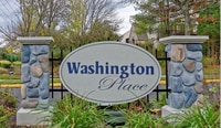 Building Photo - 2 Harrogate Ct