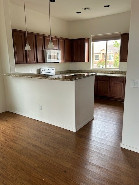 Building Photo - 6148 E Beecher Loop