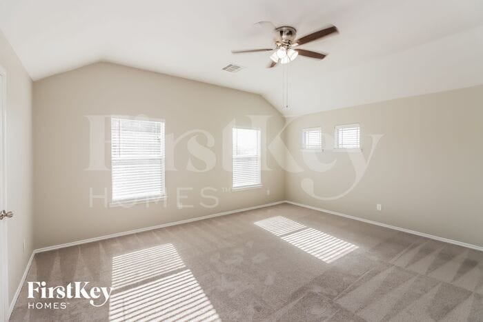 Building Photo - 230 Silver Ripple Dr