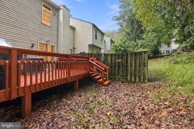 Building Photo - 1327 Alderton Ln