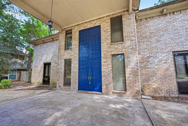 Building Photo - 8103 Oak Moss Dr