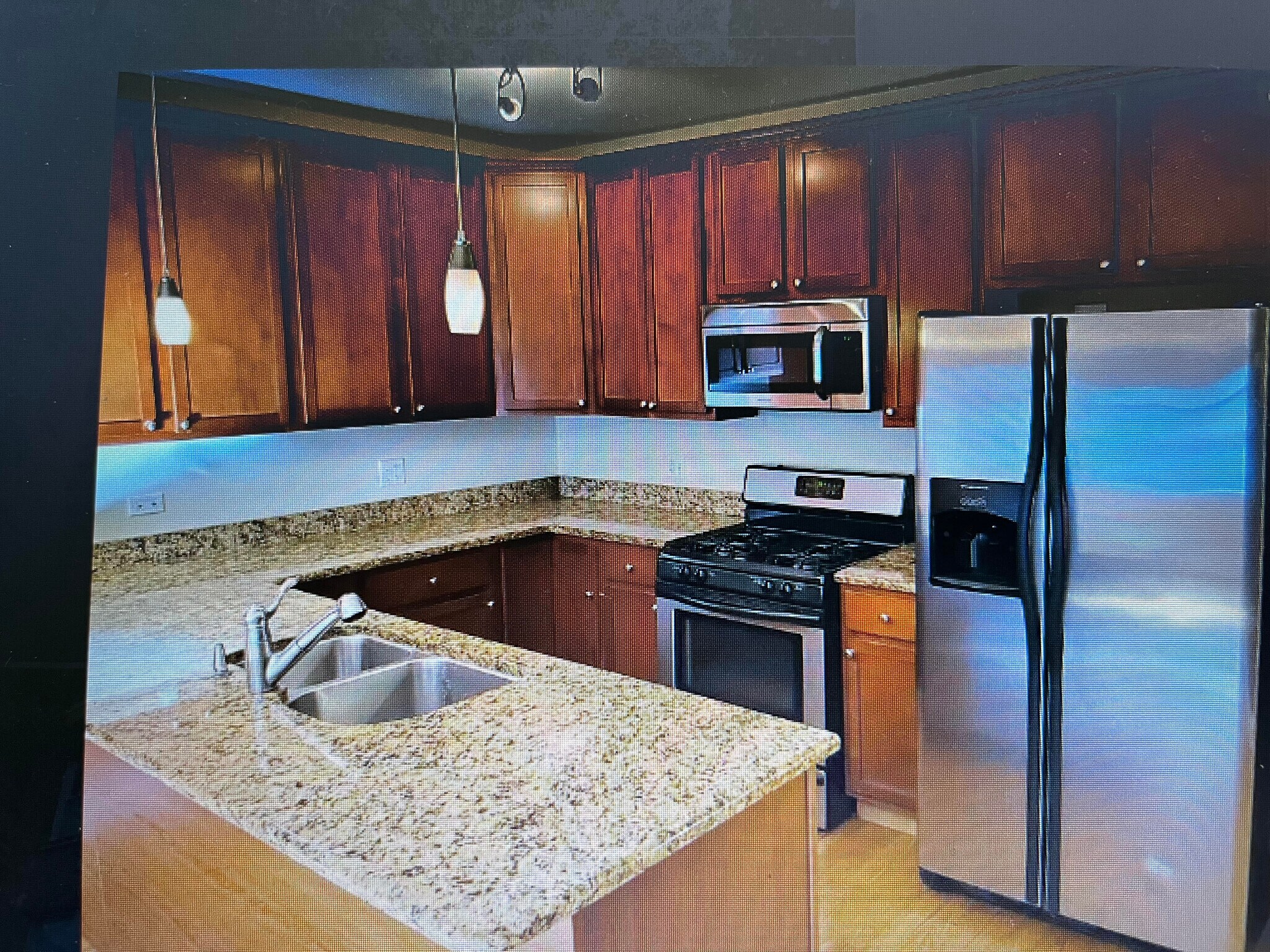 Building Photo - 5033 N Springfield Ave