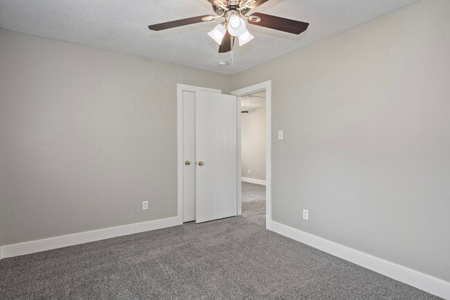 Building Photo - 18178 Woodsdale Ct