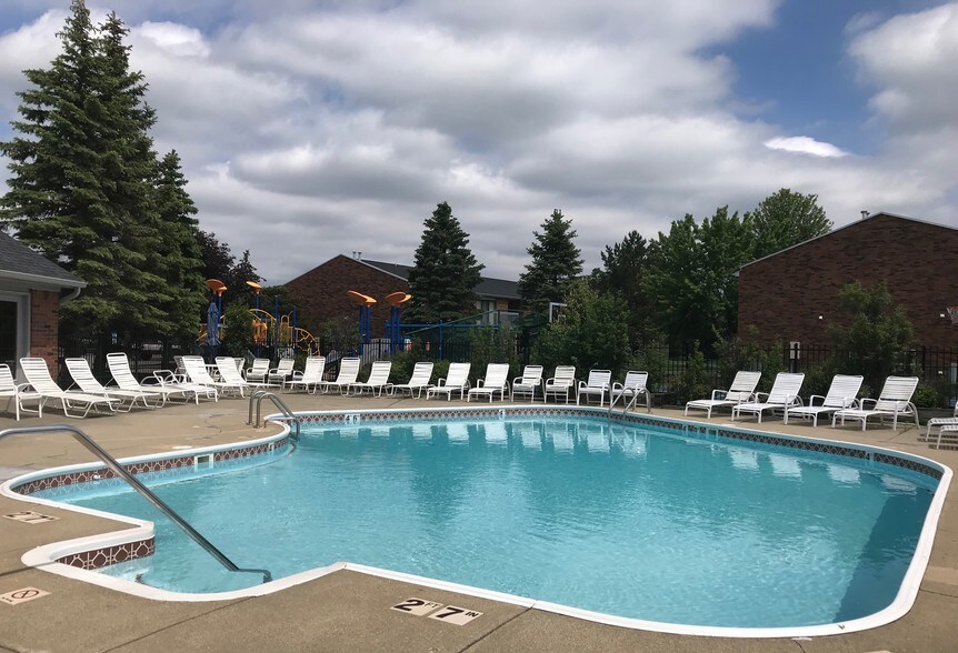 Hickory Square Apartments 1939 Shagbark Ln Imlay City MI 48444