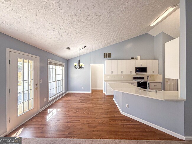 Building Photo - 2029 Manor Oak Ln