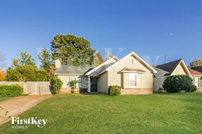 Building Photo - 4308 Rosswood Dr