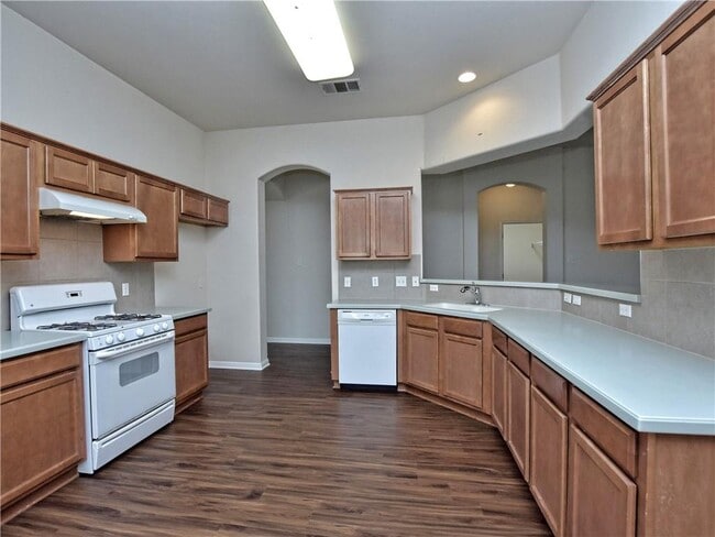 Building Photo - 104 S Gadwall Ln