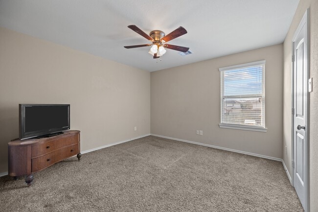 Building Photo - 4310 Laine Ln