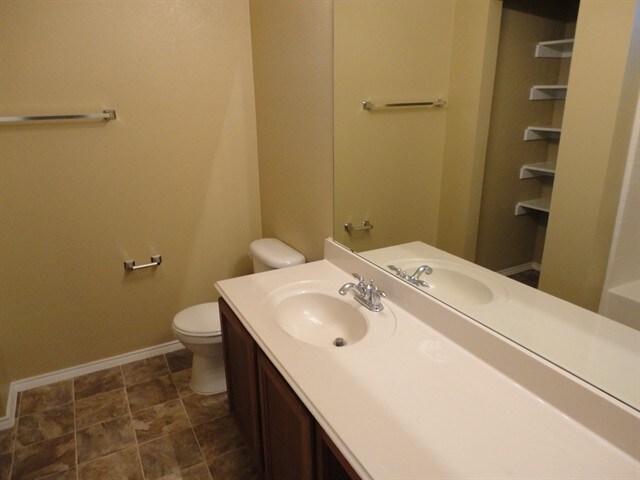 Building Photo - 609 Stirrup Bar Drive