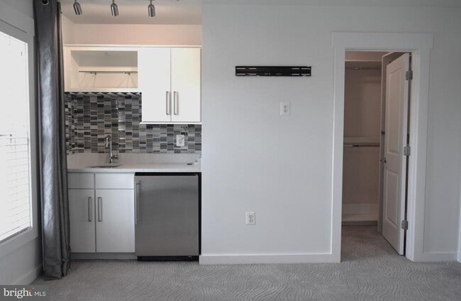 Building Photo - 22447 Verde Gate Terrace