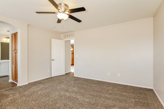 Building Photo - 801 S 125th Ave