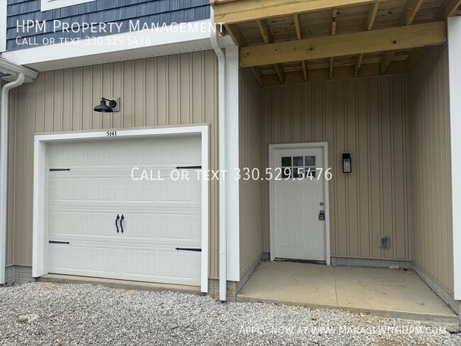 Building Photo - 5141 13th St SW