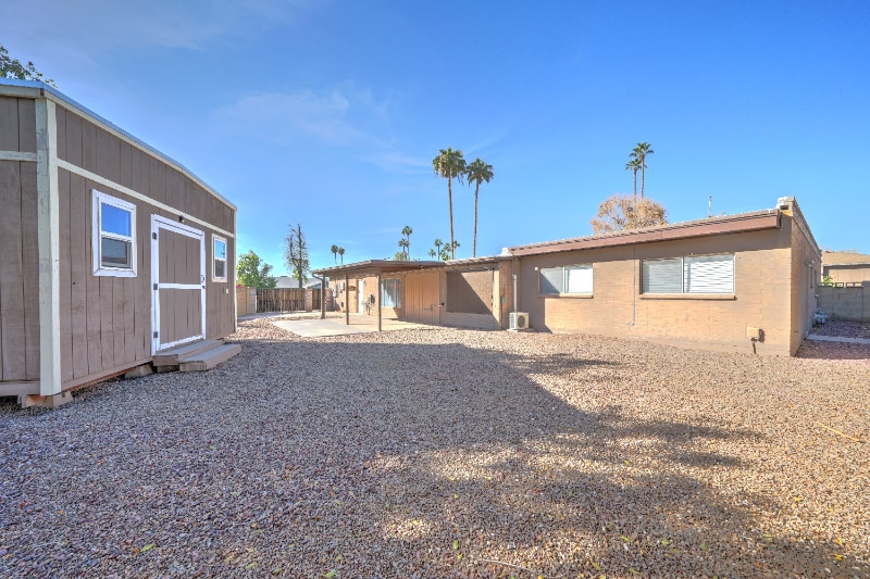 Building Photo - 4625 W Morten Ave