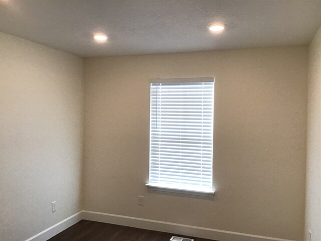 Building Photo - 2321 E Tumbleweed Rd