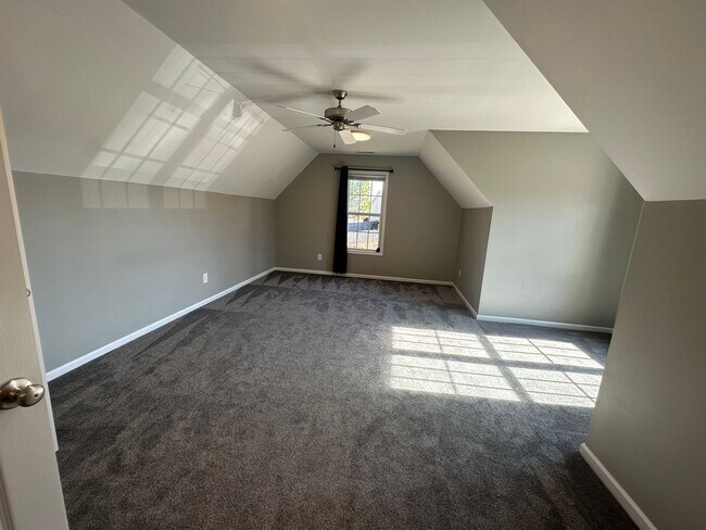 Building Photo - 66 Great Oak Ct