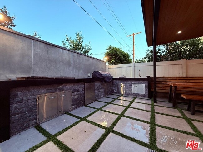 Building Photo - 12719 Eagle Rock Way